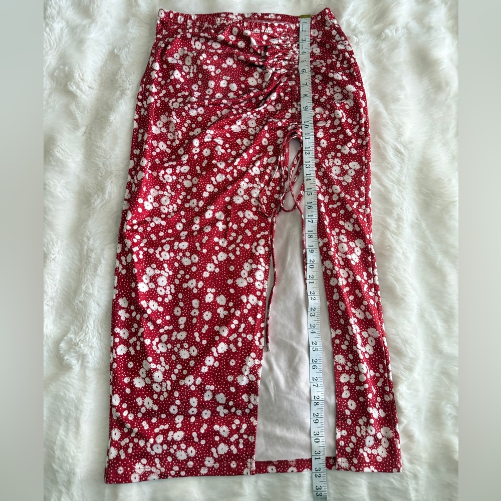 SHEIN Floral Skirt with Side Slit – Flowy & Feminine